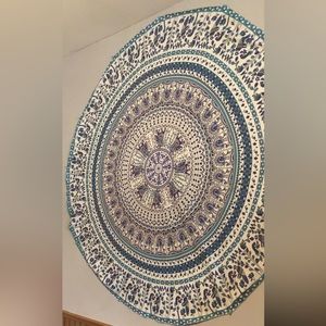 round mandala tapestry